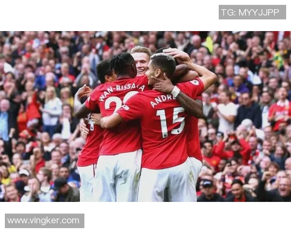 新索尔斯克亚带领曼联冲刺英超冠军，球迷期待新赛季表现